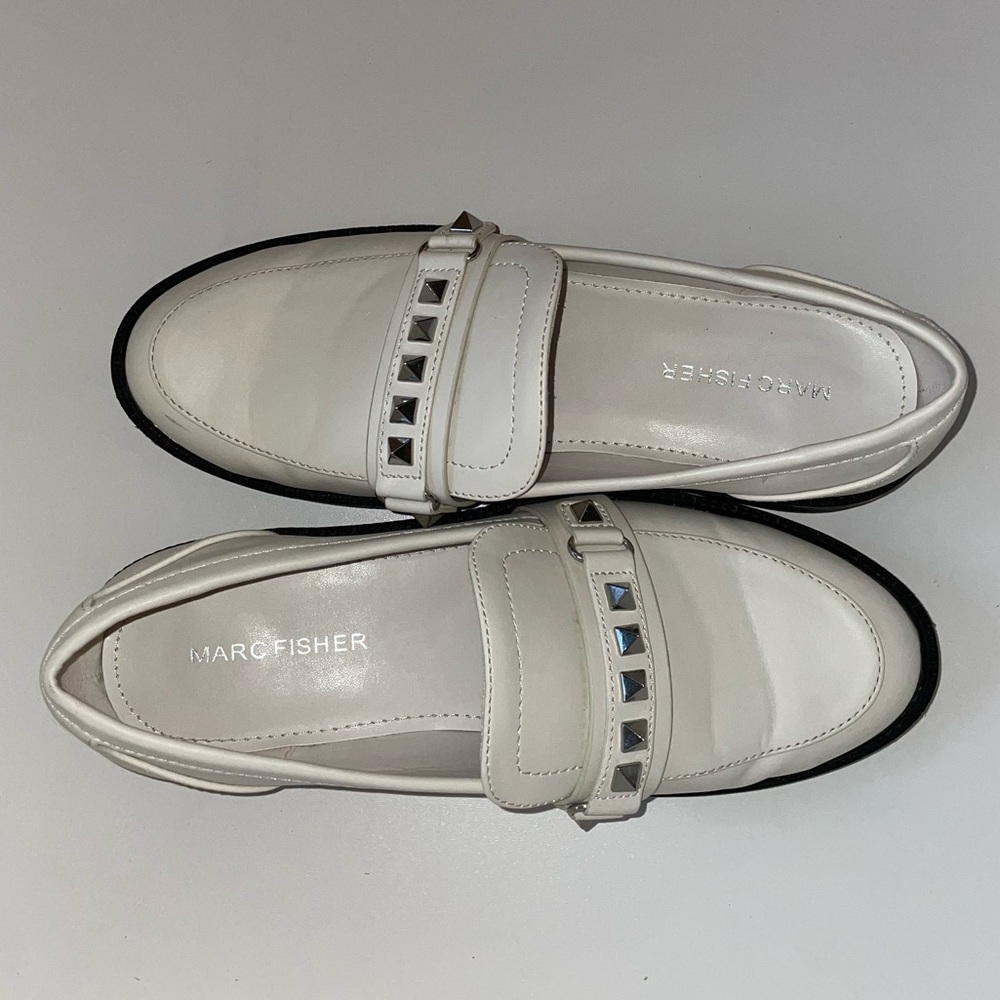 Marc Fisher Cancia 2 Womens Faux Leather Flat Loafers